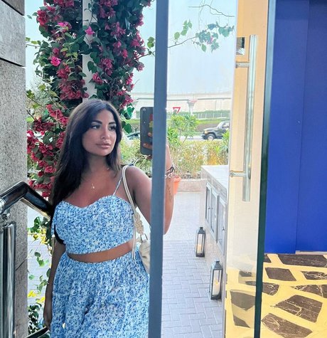 Helia Soltani photo 83