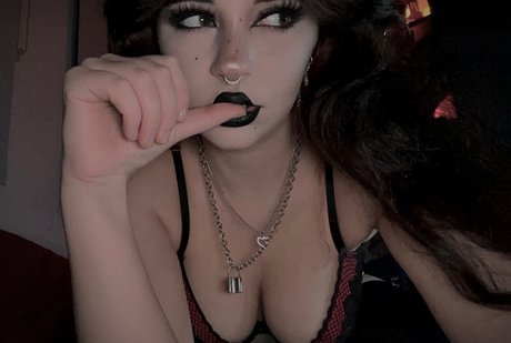 Hello.kitty666 photo 12