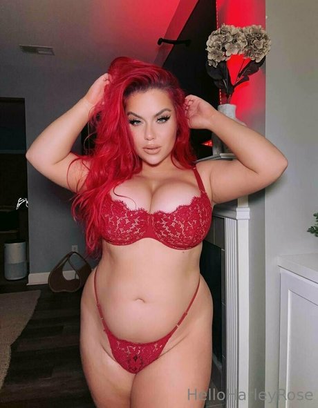 Helloharleyrose photo 920