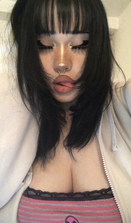 Hellok1ttyslvt photo 16