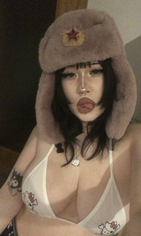 Hellok1ttyslvt photo 31