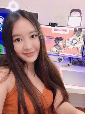 hellomeganlee photo 22