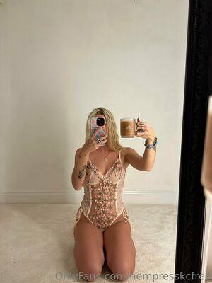 hempresskcfree photo 8