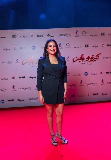 Hend Sabry photo 9