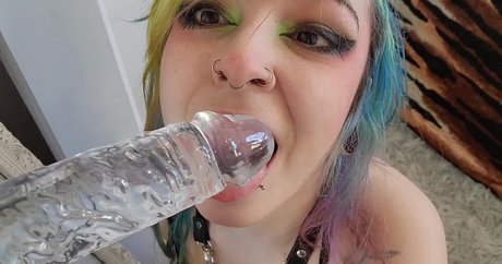 Profile photo of HeyLyssten