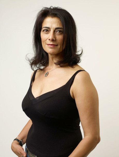 Hiam Abbass photo 13