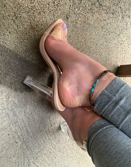 Higharches_bella photo 68