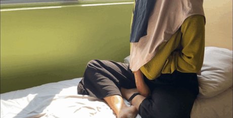 Hijab Camilla photo 25