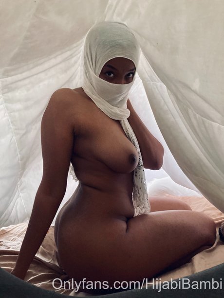 Hijabi Bambi photo 28