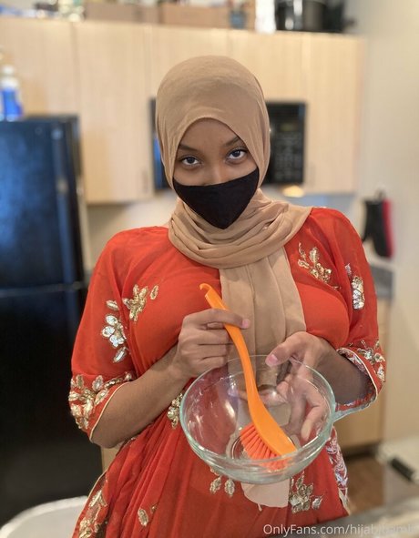 HijabiBambi photo 11