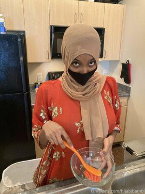 HijabiBambi photo 13