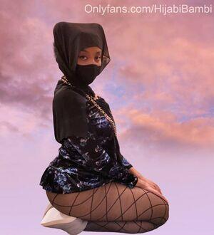 HijabiBambi photo 17