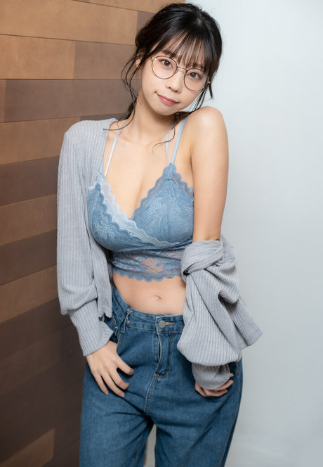 Hikaru Aoyama photo 68