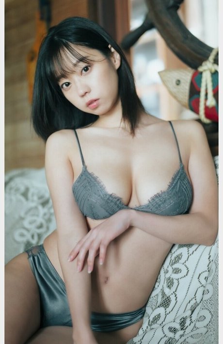 Hikaru Aoyama photo 110