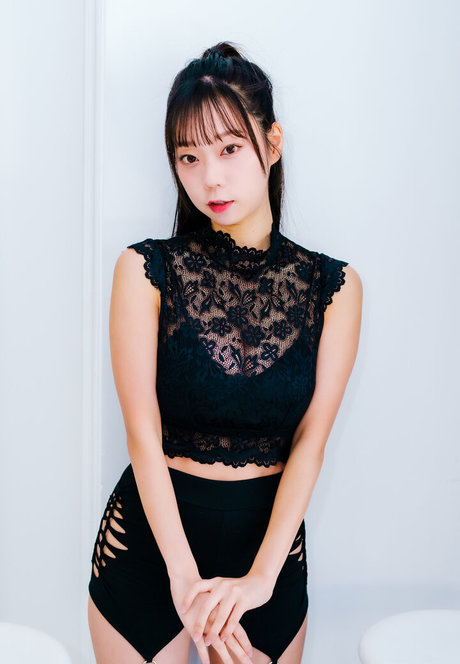 Hikaru Aoyama photo 145