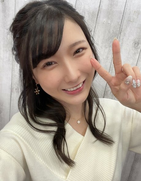 Hikaru Miyanishi photo 49
