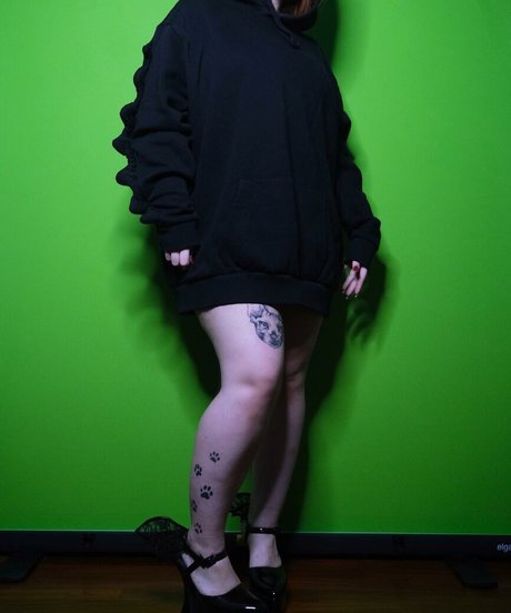Hilary Ilariaa photo 52