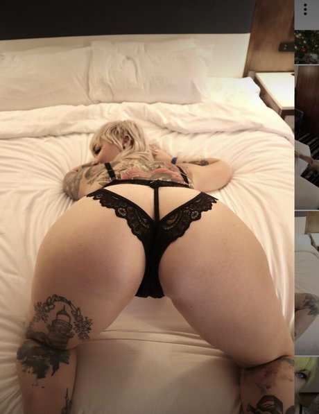 Holli Marie photo 13