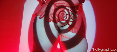 Hollygraphixxx photo 21