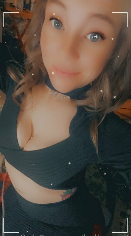 Profile photo of Hollymae3