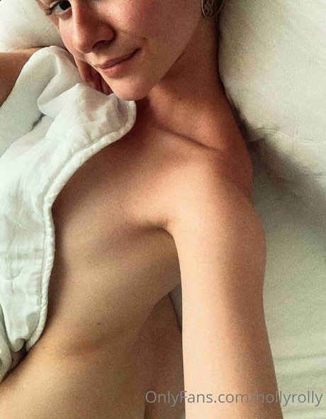 Hollyrolly photo 4