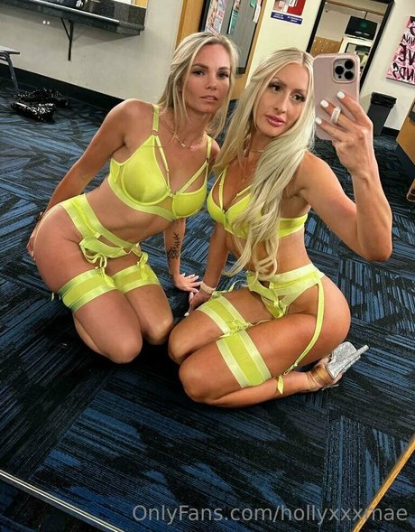 Hollyxxxmae photo 45