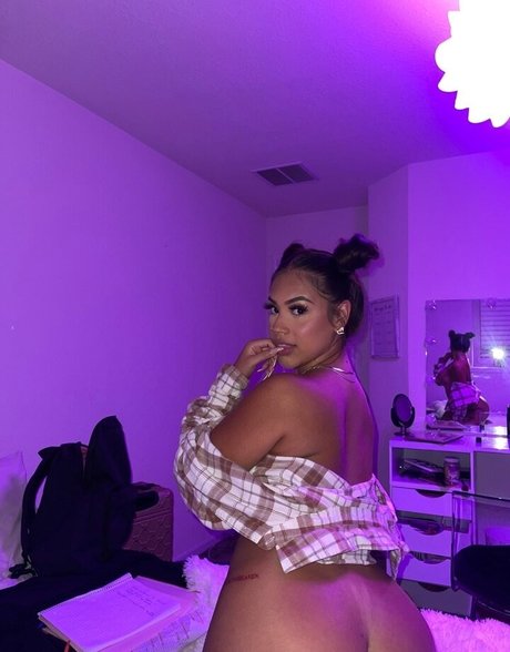 Honduranbaddie photo 28