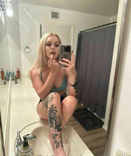 Honduranbaddie photo 38
