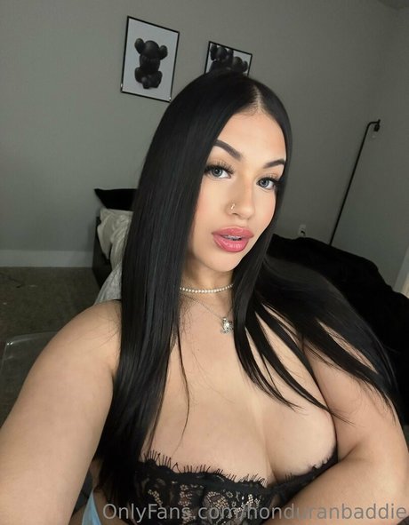 Honduranbaddie photo 155