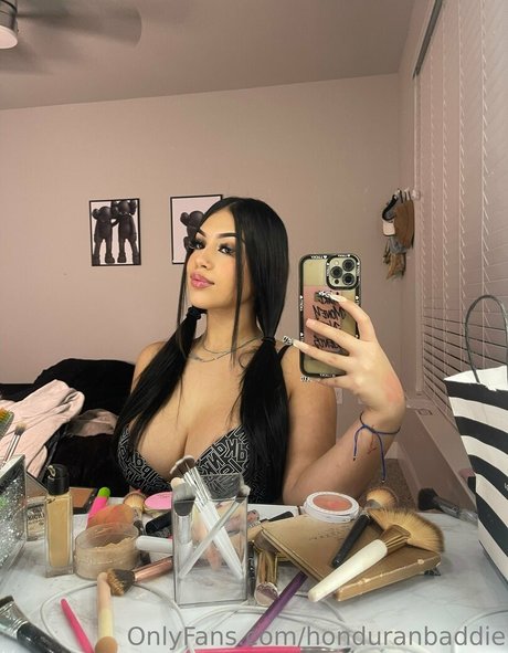 Honduranbaddie photo 186