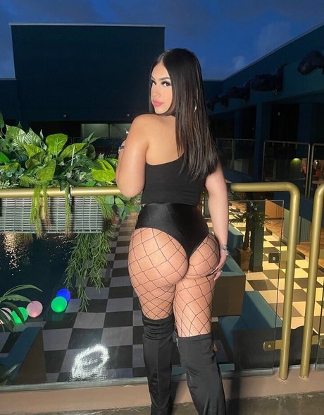 Honduranbaddie photo 285