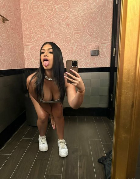 Honduranbaddie photo 344