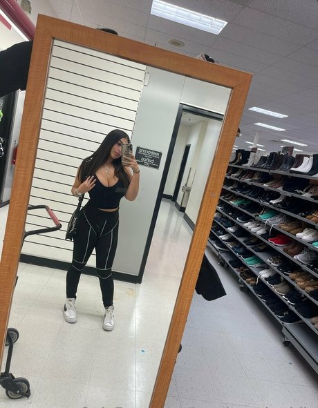 Honduranbaddie photo 417