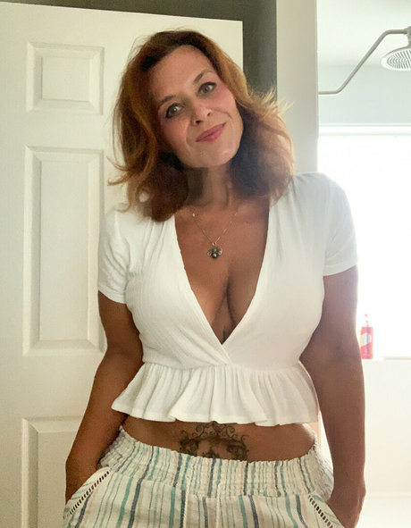 HoneyBeeZone photo 67