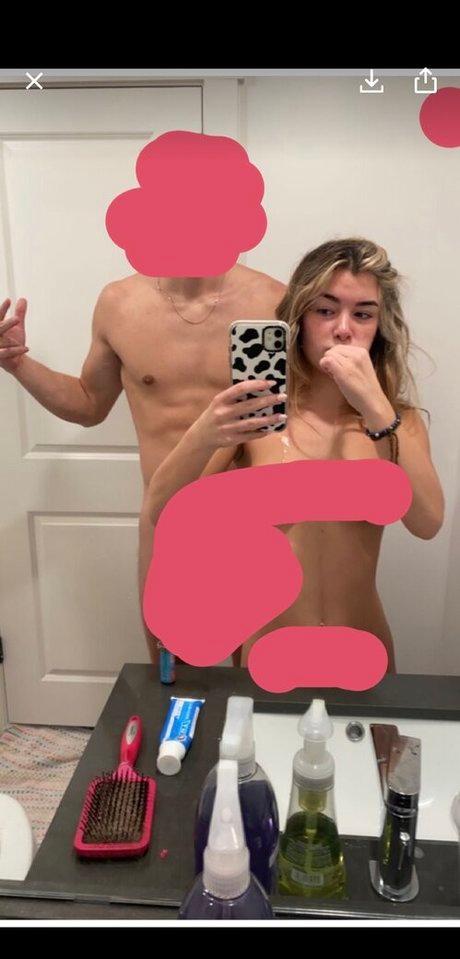 Hopie Schlenker photo 19
