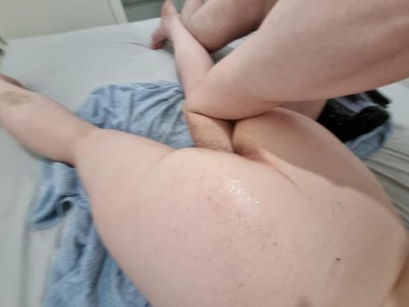 Hornyvee1 photo 10