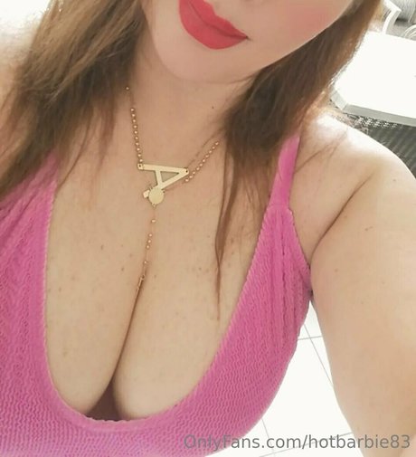 Hotbarbie83 photo 4