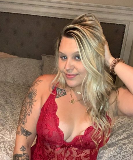 Hotblondie95 photo 65