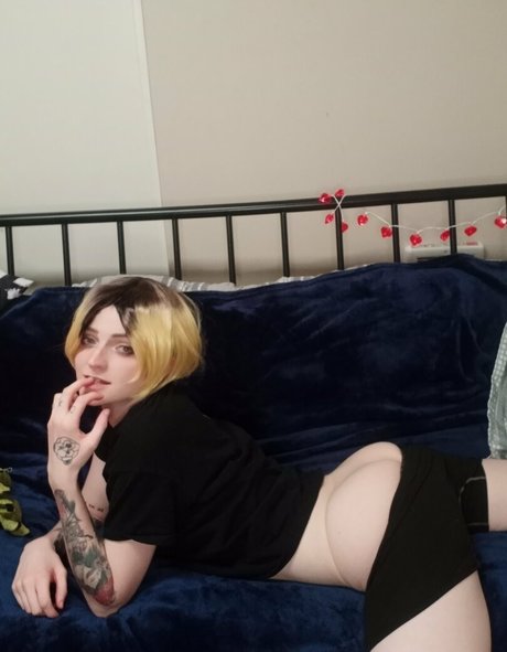 Hotelbananamilk photo 100