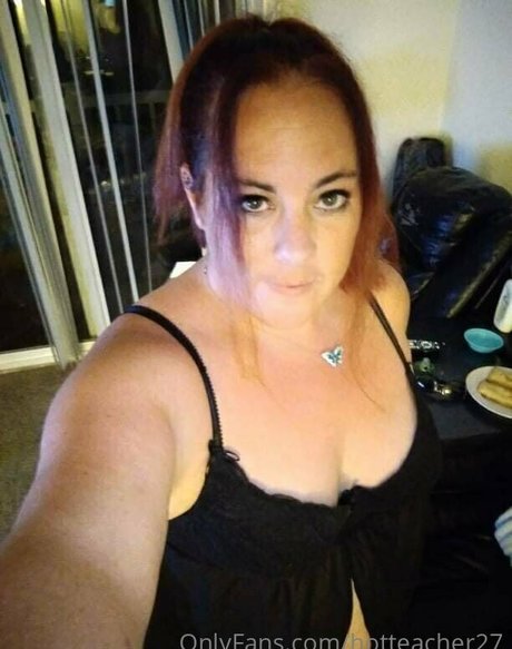 Hotteacher27 photo 16