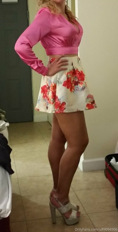 Hotwife photo 300