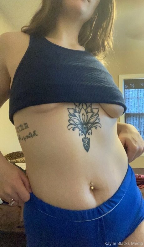 Hotwife_kaylieblacks photo 2