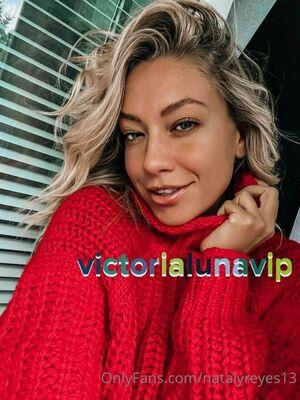 Huge Tits Nataly photo 9
