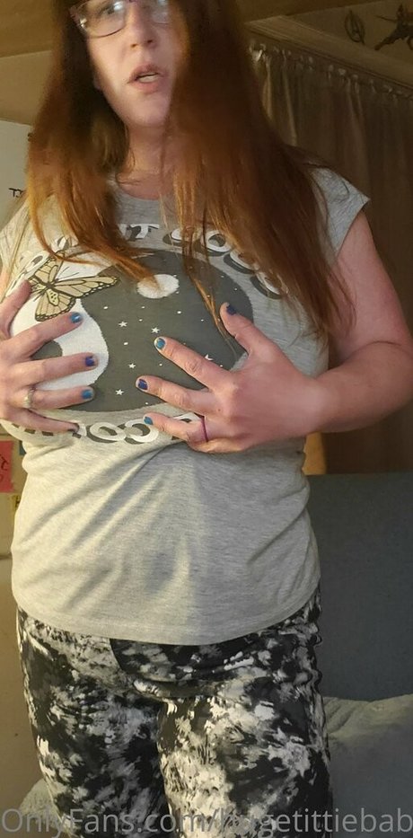 Hugetittiebabexxxfree photo 9