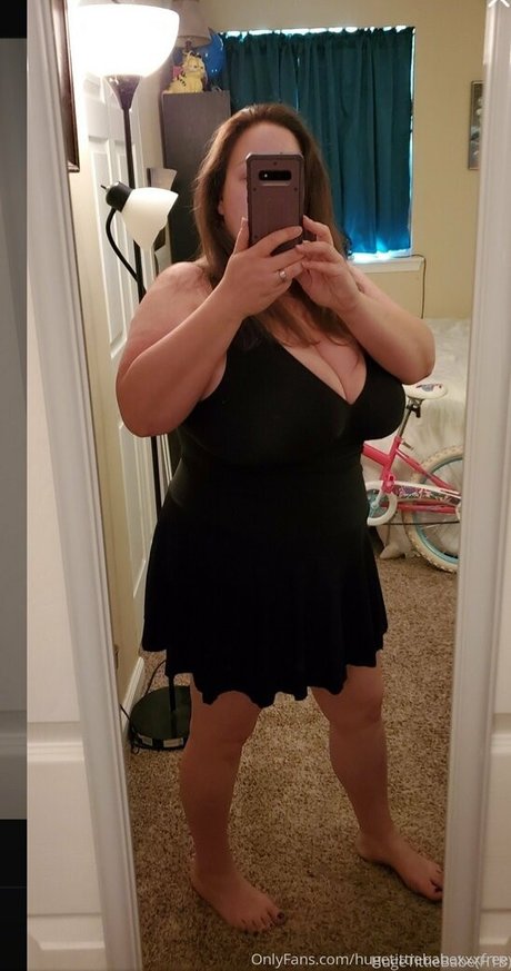 Hugetittiebabexxxfree photo 15