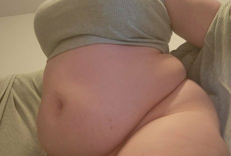 Hungrylilkitty photo 27