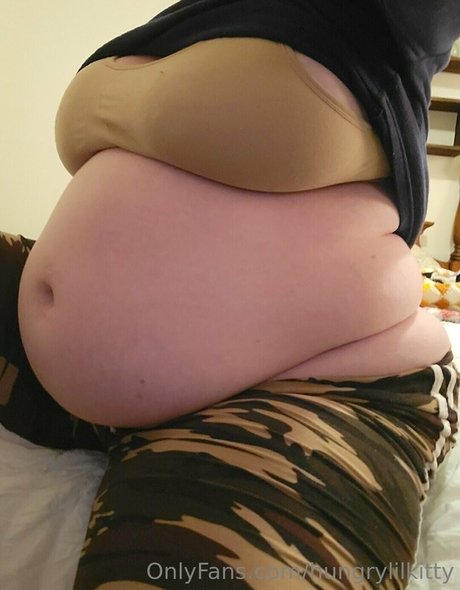 Hungrylilkitty photo 148