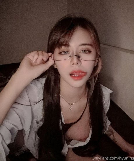 HyunIris photo 1