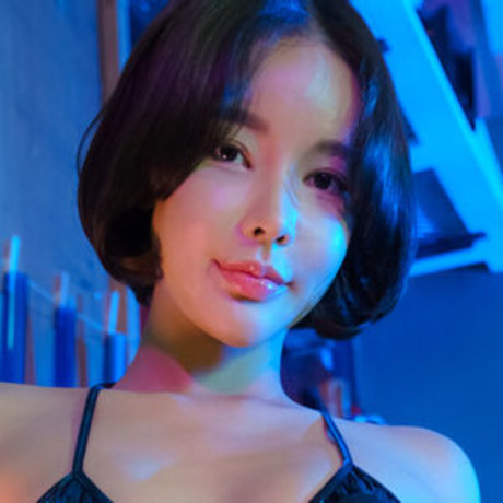 Hyunji photo 11
