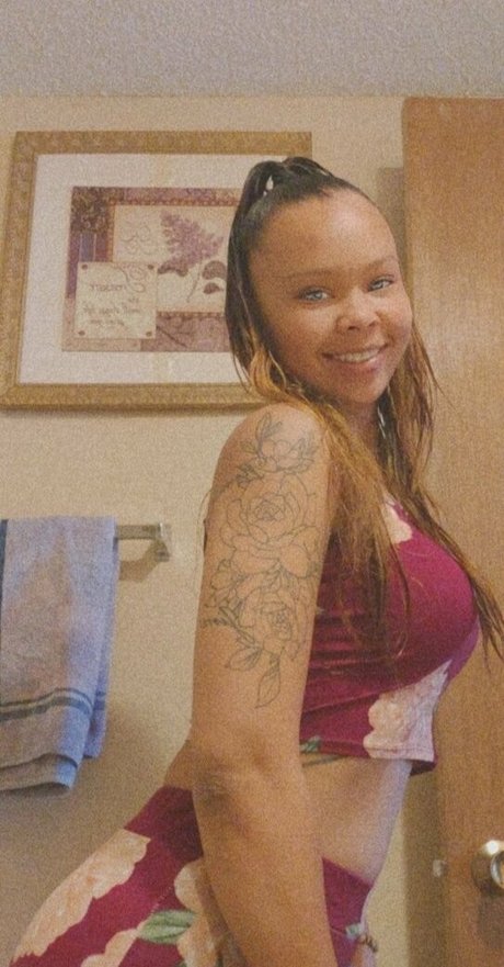 Iamamorarose photo 53